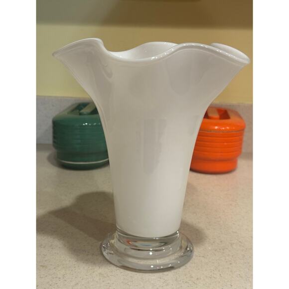 Orrefors vase Clear white Chanterelle Signed Anne Nillson - Picture 1 of 6